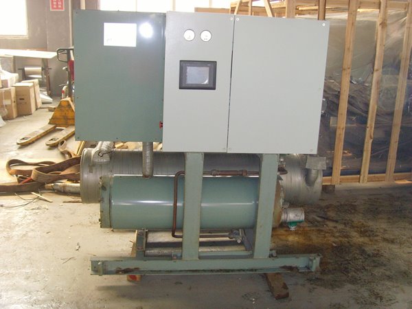 鸡冠酒店中央空调不停机清洗方法介绍